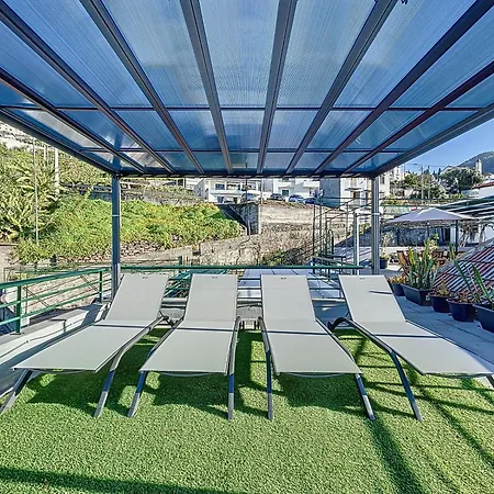 Casa Do Figueirinha * Campanário