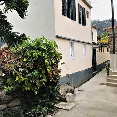 Casa Do Figueirinha *